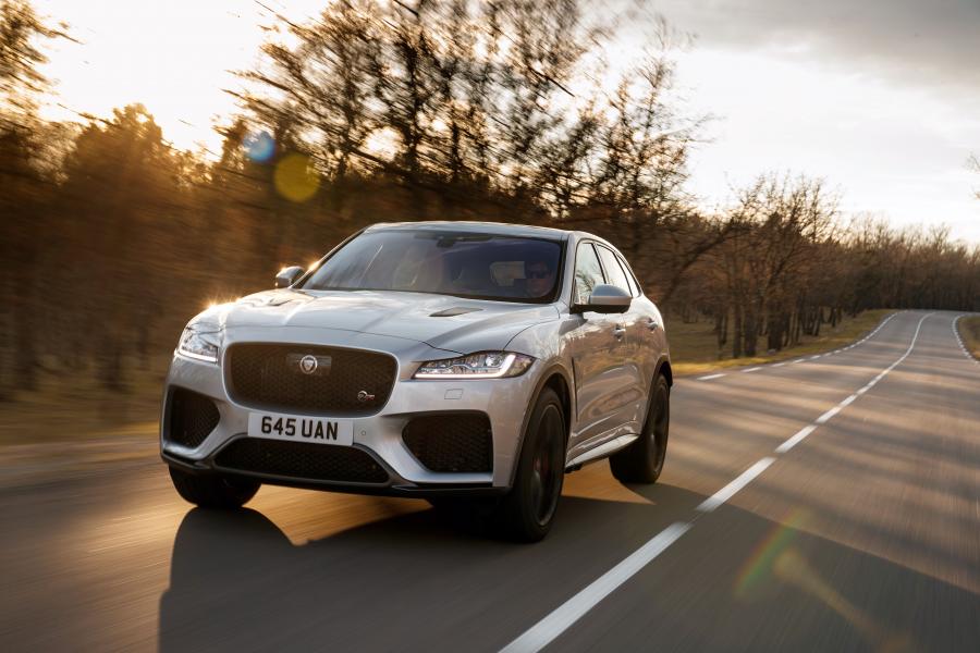  Jaguar F-Pace SVR 2018 года  (WW) (фото 74 из 115)